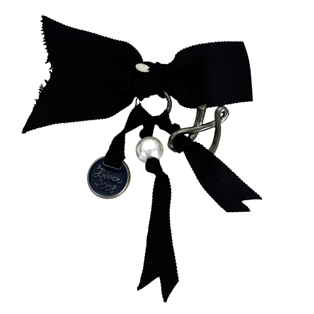LANVIN Hiver Vintage Charm with Black Grosgrain Ribbon, Pearl  & Crystal L Motif - Picture 3 of 4